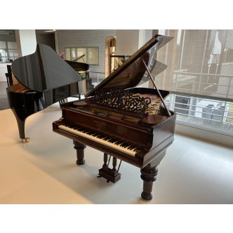 Steinway & Sons C-227 (1882)