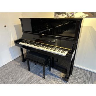 Yamaha U3M (1982)