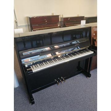 W. Hoffmann 117 (1999)