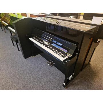 Yamaha P121N (2007)