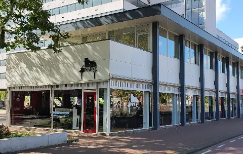 Piano showroom - Steinway Lounge Amsterdam