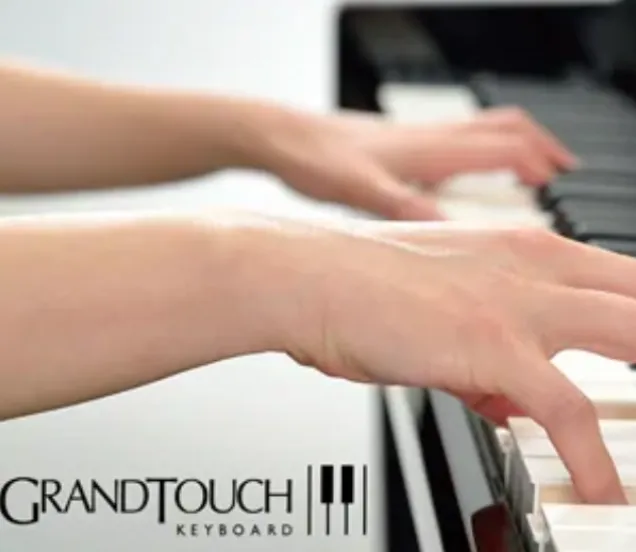 Grand Touch keyboard Yamaha CVP-809