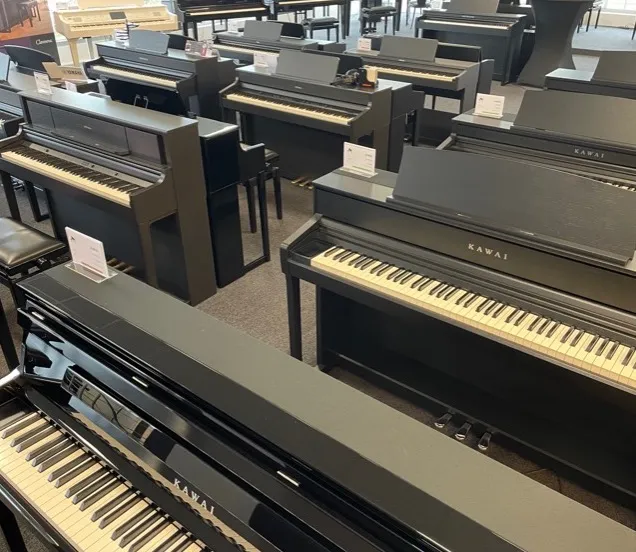 Digitale piano's showroom