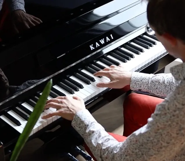 Kawai K350
