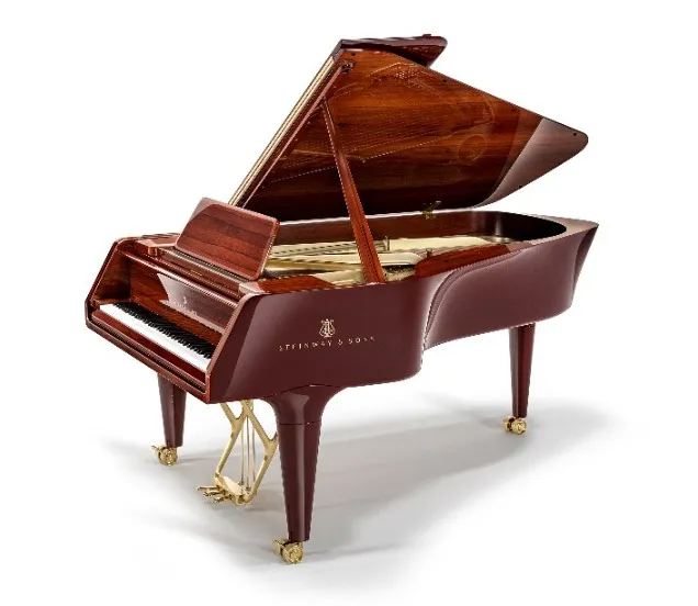 Steinway & Sons Noé