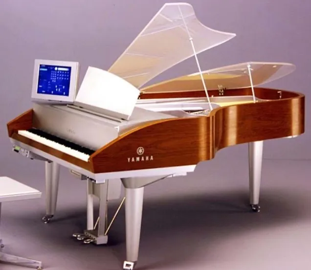 Yamaha Disklavier 2000